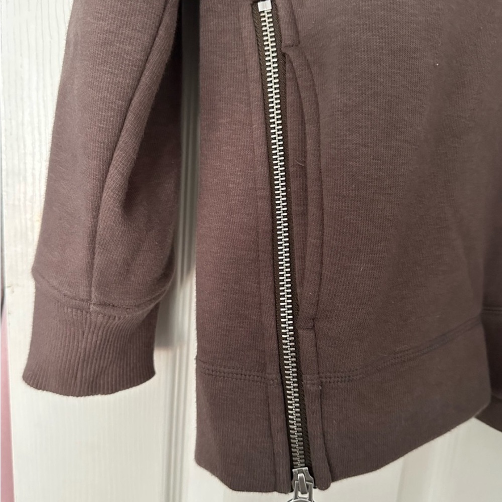 Athleta Small Sweatshirt